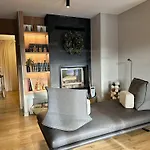 Standing - 100m Pistes, Vue Lac, 2 Garages - Fr-1-295-216 *